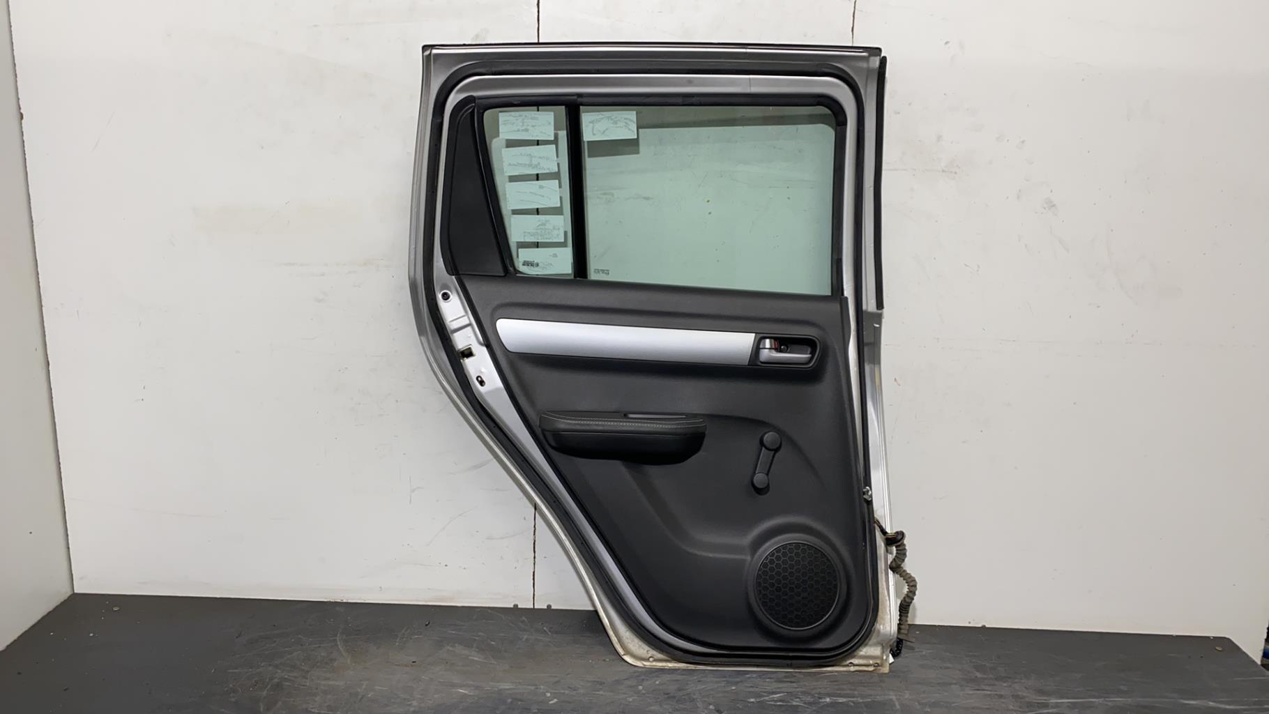 Portiera posteriore sinistra SUZUKI SWIFT 3 Diésel - 1
