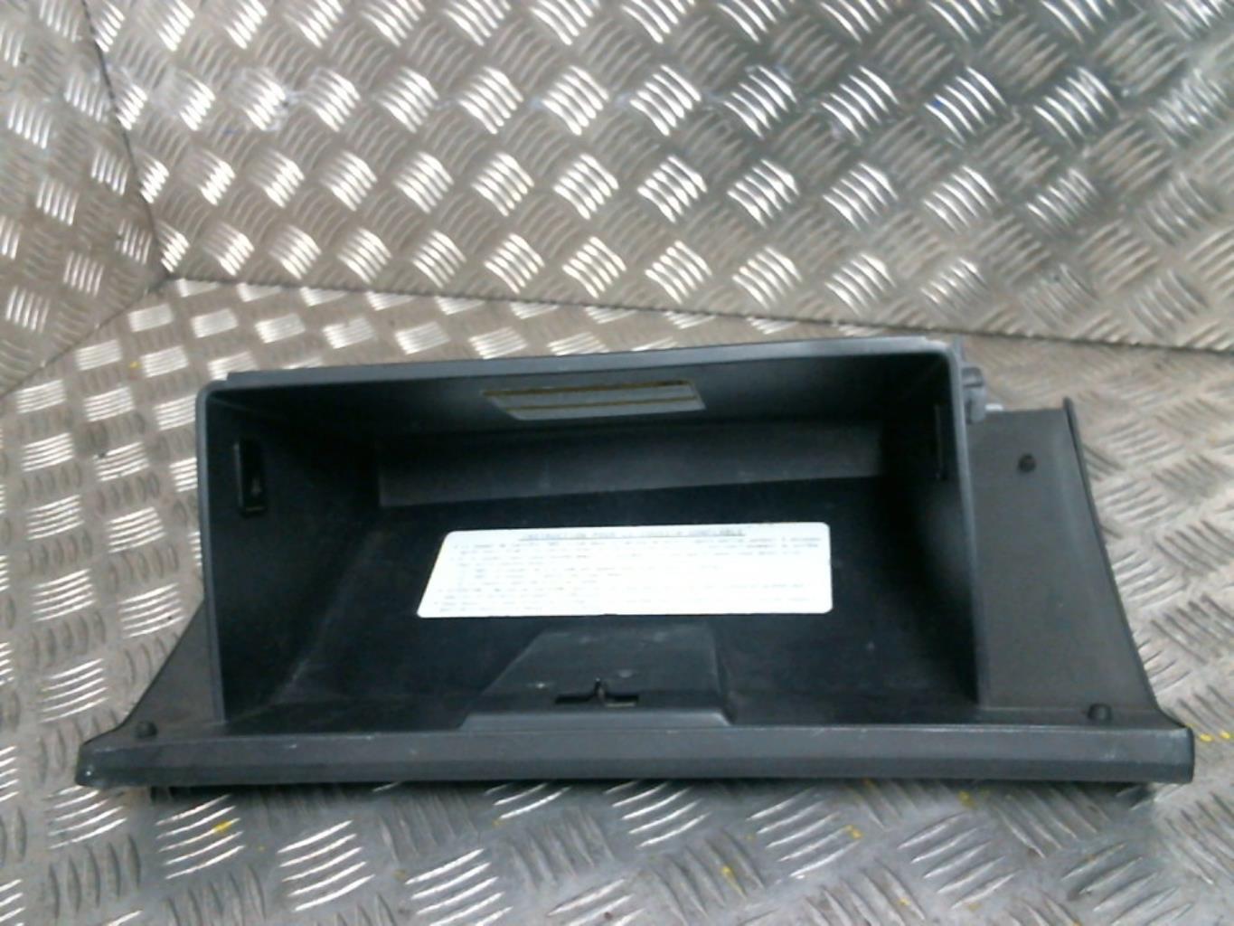 Vano portaoggetti HYUNDAI GETZ PHASE 2 Diésel - 1
