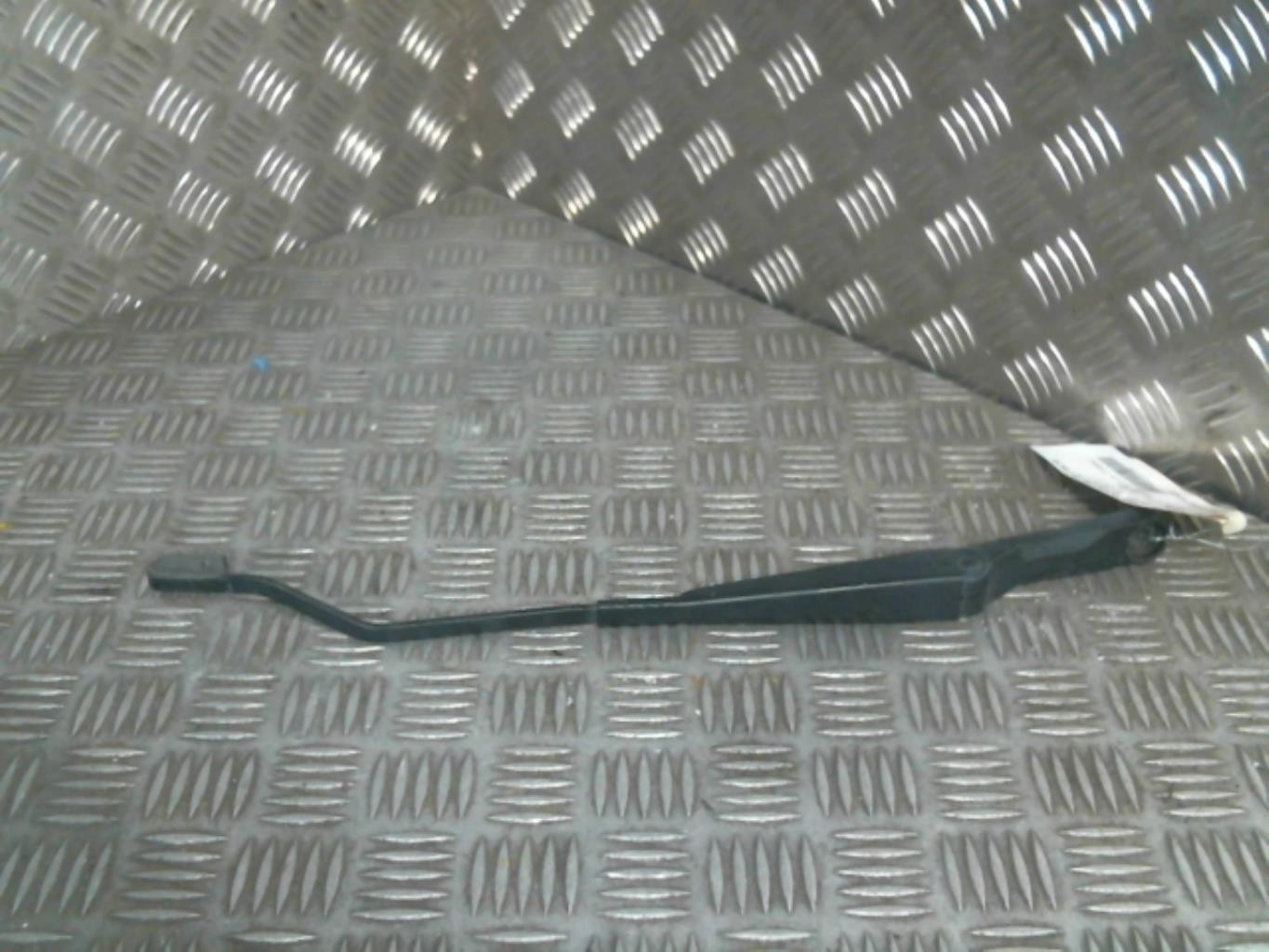 Braccio tergicristallo anteriore destro SEAT IBIZA 2 PHASE 3 Diésel - 1