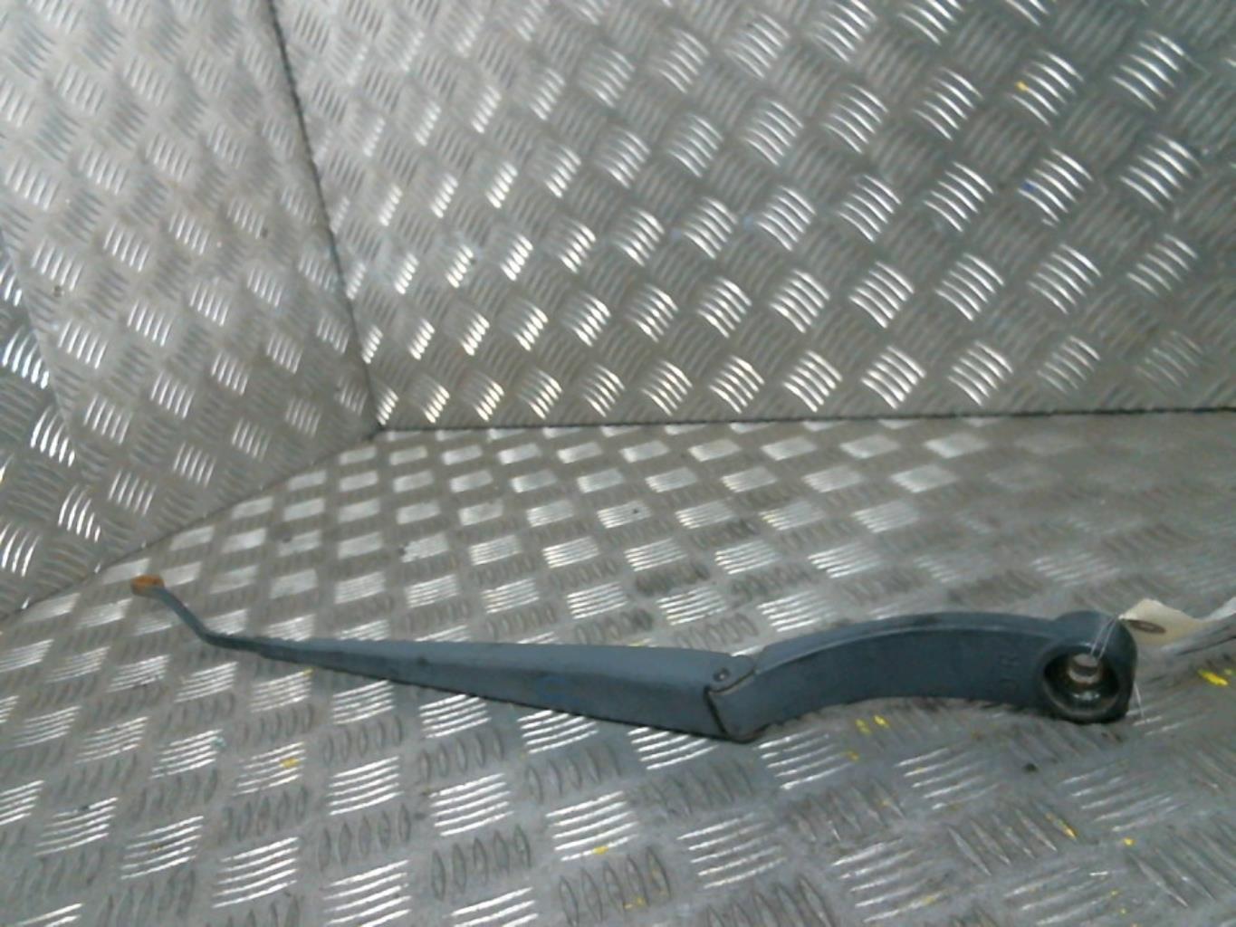 Braccio tergicristallo anteriore sinistro HYUNDAI I 30 1 PHASE 2 Diésel - 1
