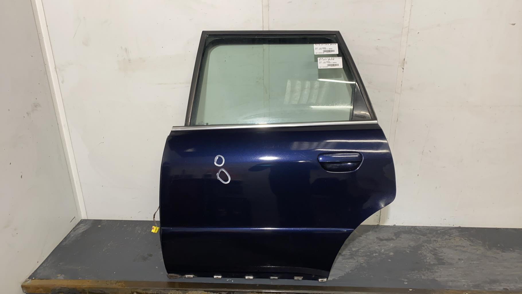 Porte arriere gauche AUDI A4 1 AVANT PHASE 2 BREAK  - 1