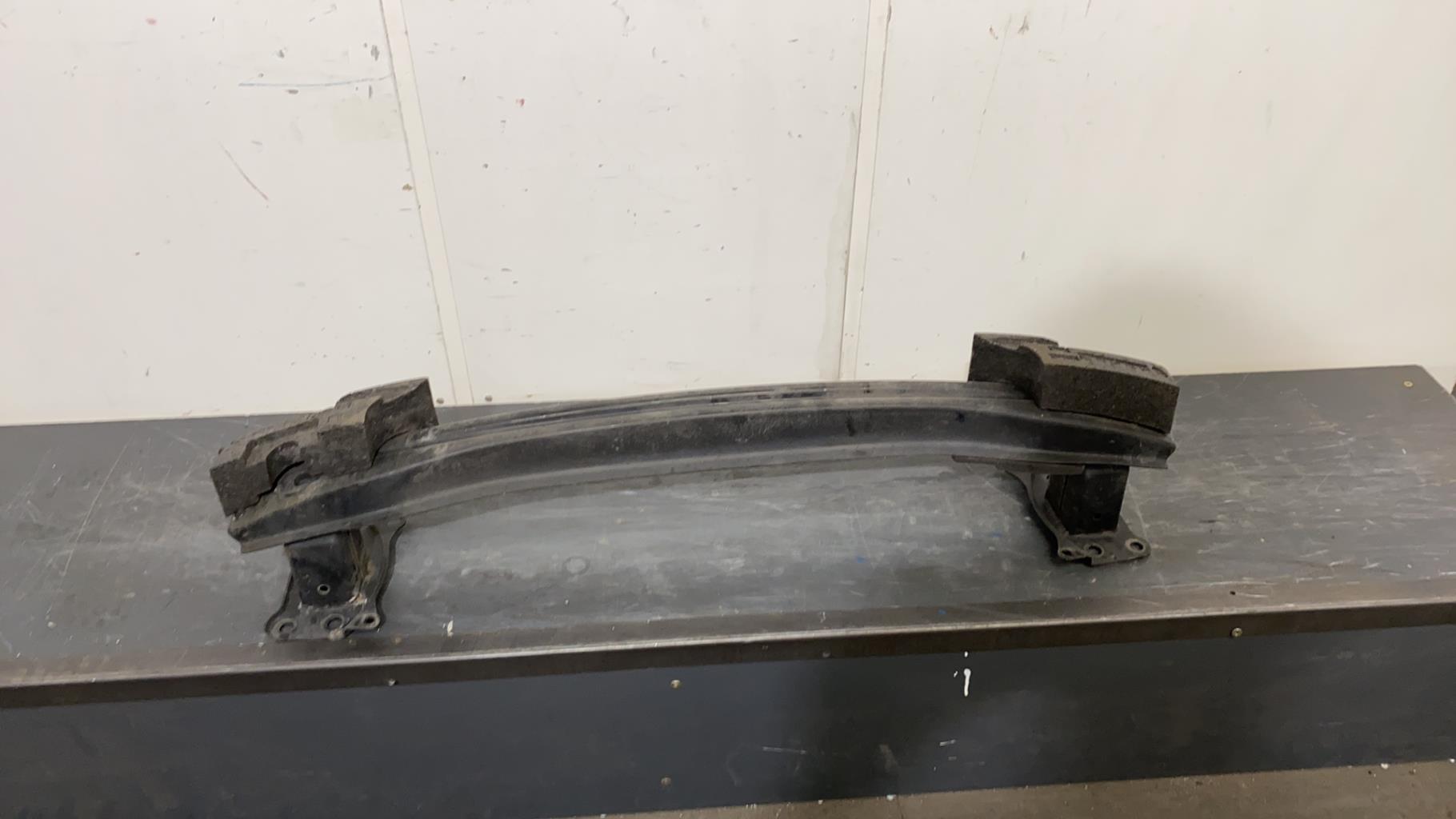 Traversa rinforzo paraurti anteriore VOLKSWAGEN TOURAN 1 PHASE 1 Diésel - 1