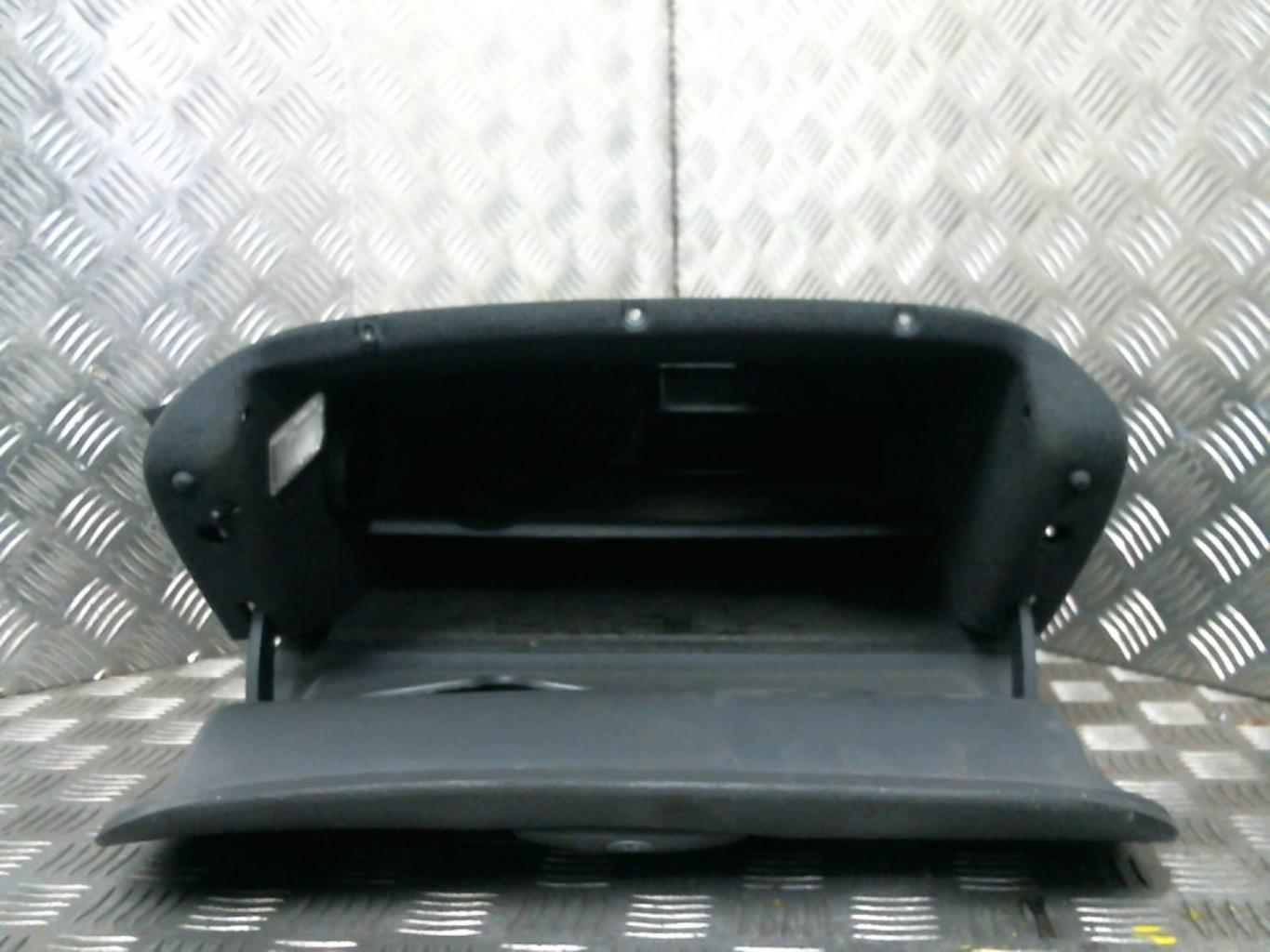 Boite a gants CITROEN C5 1 PHASE 2 Diesel - 1