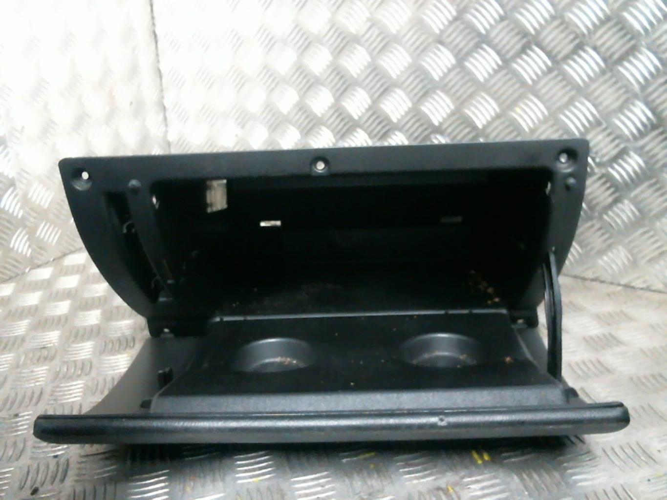 Boite a gants OPEL ASTRA G COUPE Essence - 1