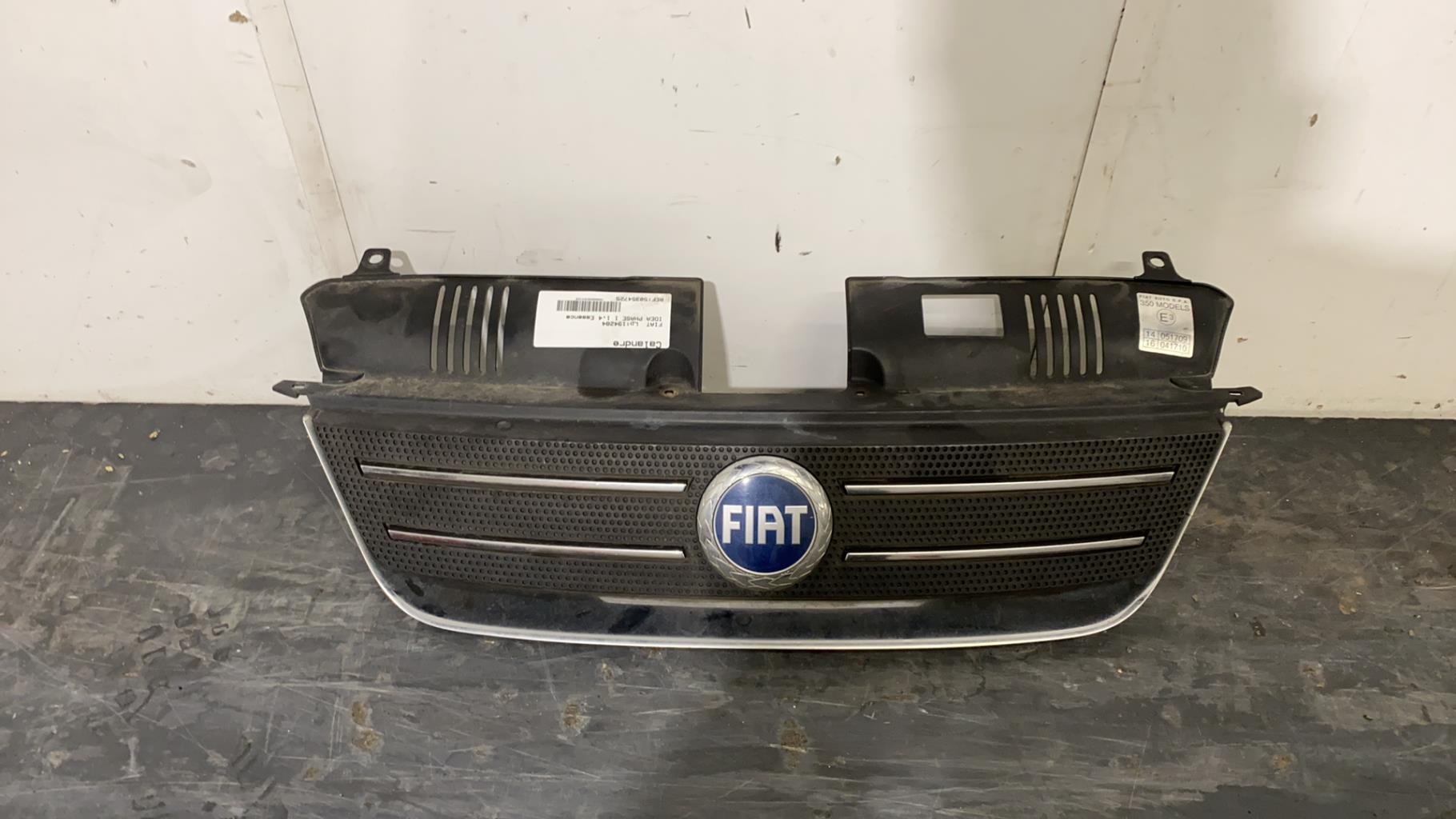 Calandre FIAT IDEA PHASE 1 Essence - 1
