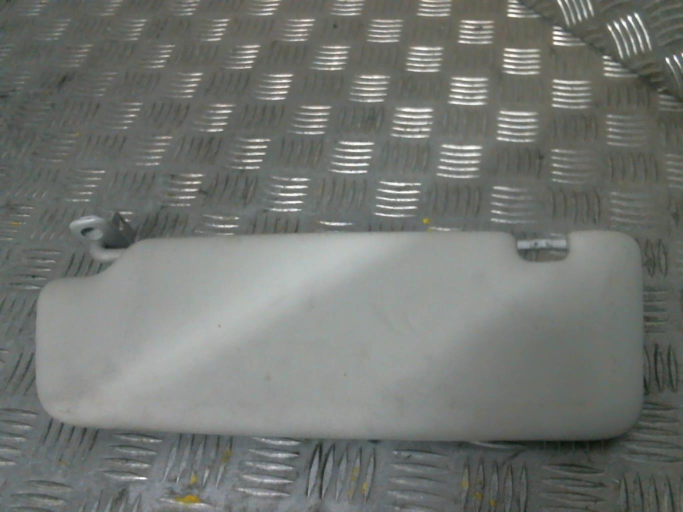Pare soleil droit AUDI A3 2 PHASE 2 Diesel - 1