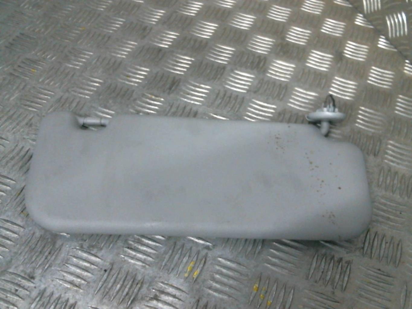 Visiera parasole sinistra TOYOTA YARIS 2 PHASE 2 Gasolina - 1