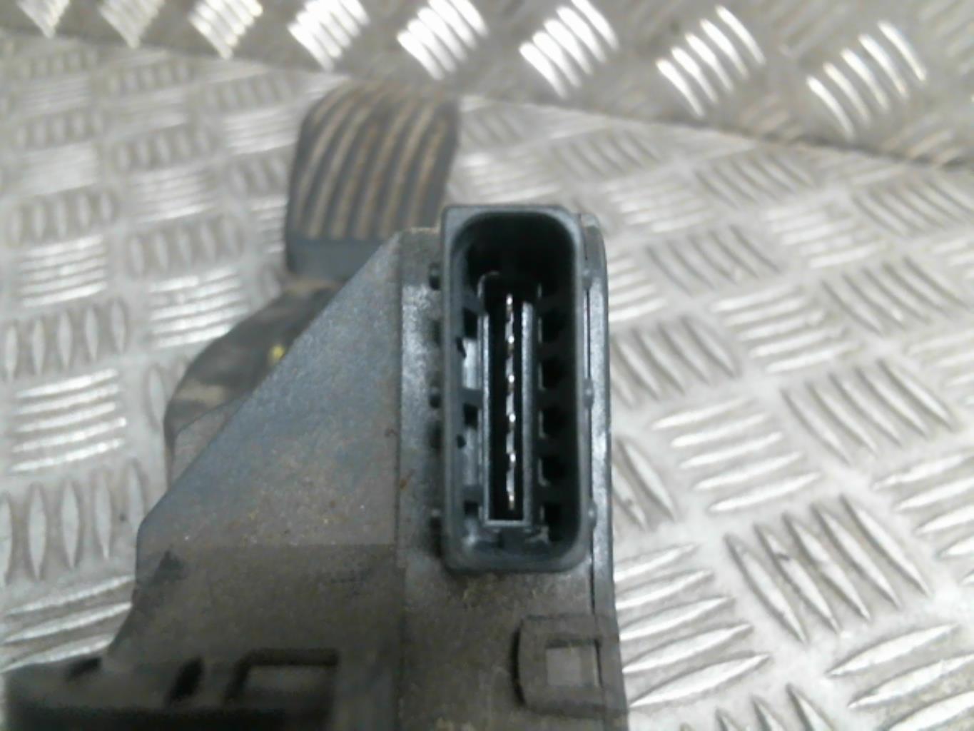 Pedale de frein OPEL CORSA D PHASE 1 Diesel - 1