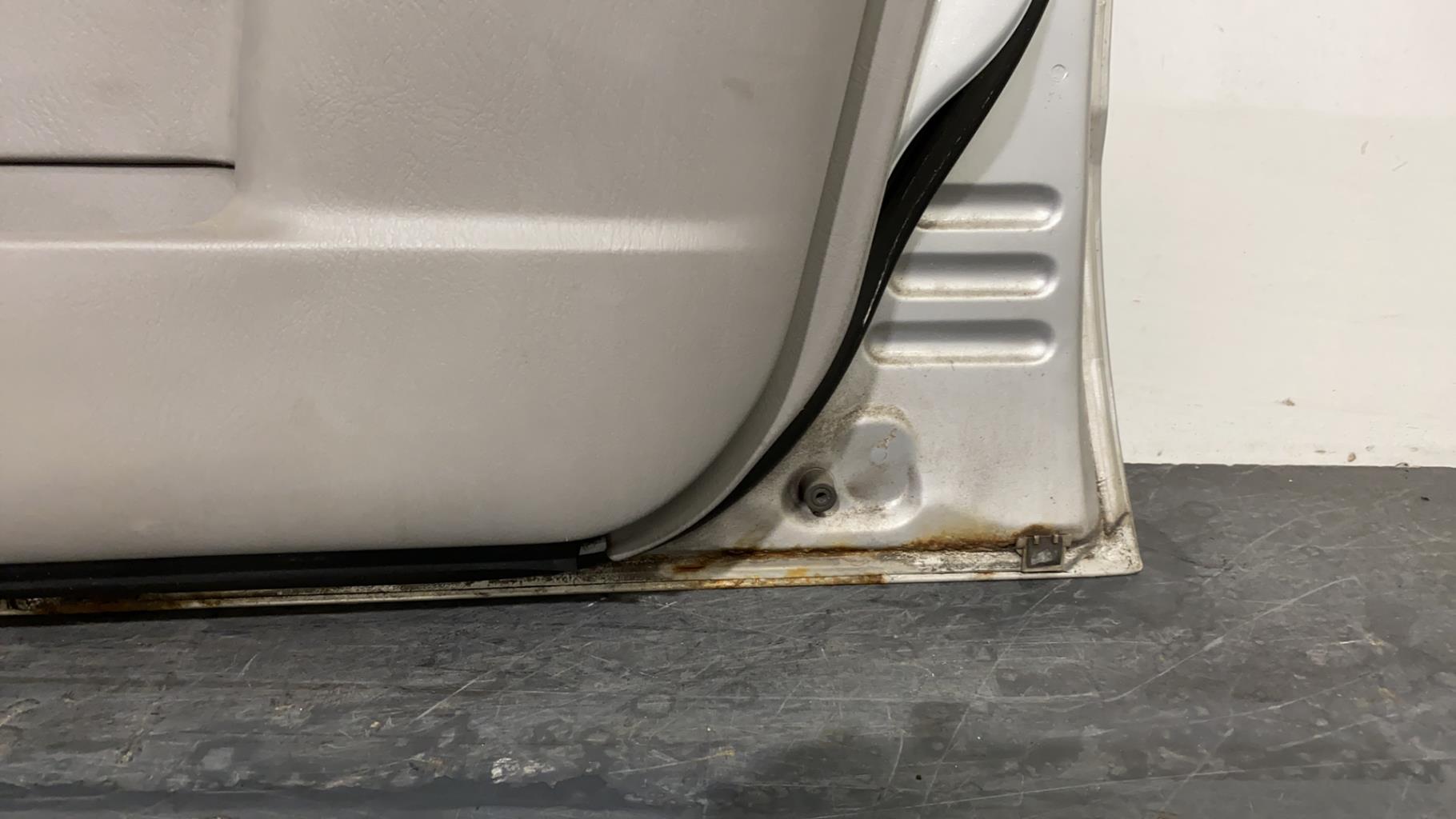 Puerta delantera derecha MAZDA 626 4 PHASE 2 Diésel - 1