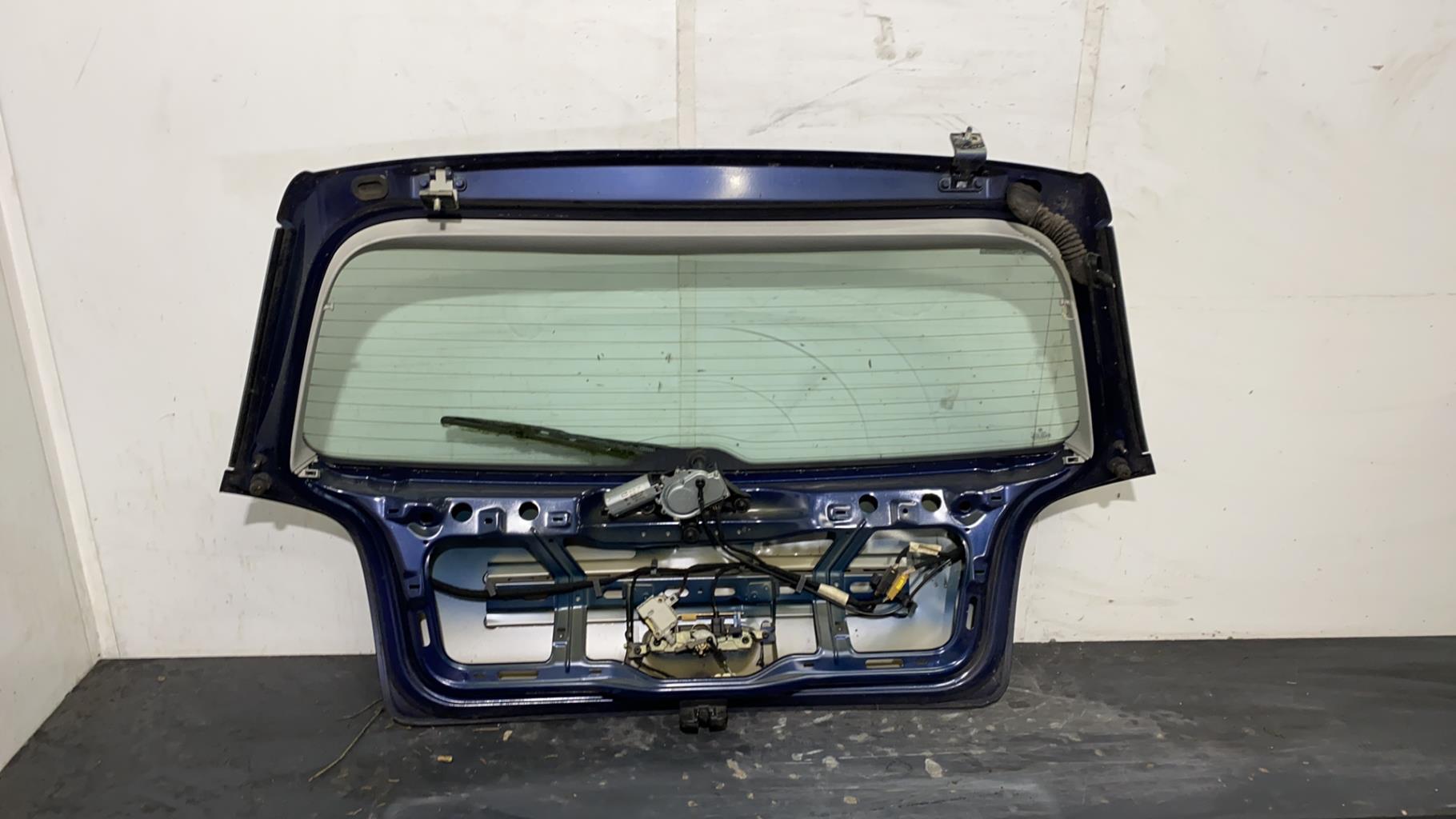 Portabagagli/Portellone posteriore VOLKSWAGEN POLO 4 PHASE 1 Diésel - 1