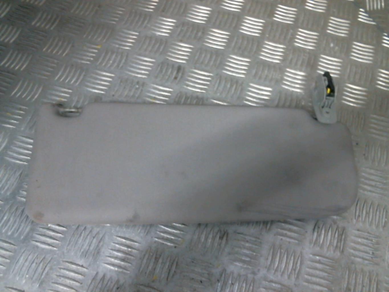 Pare soleil gauche AUDI A6 2 PHASE 2 Diesel - 1