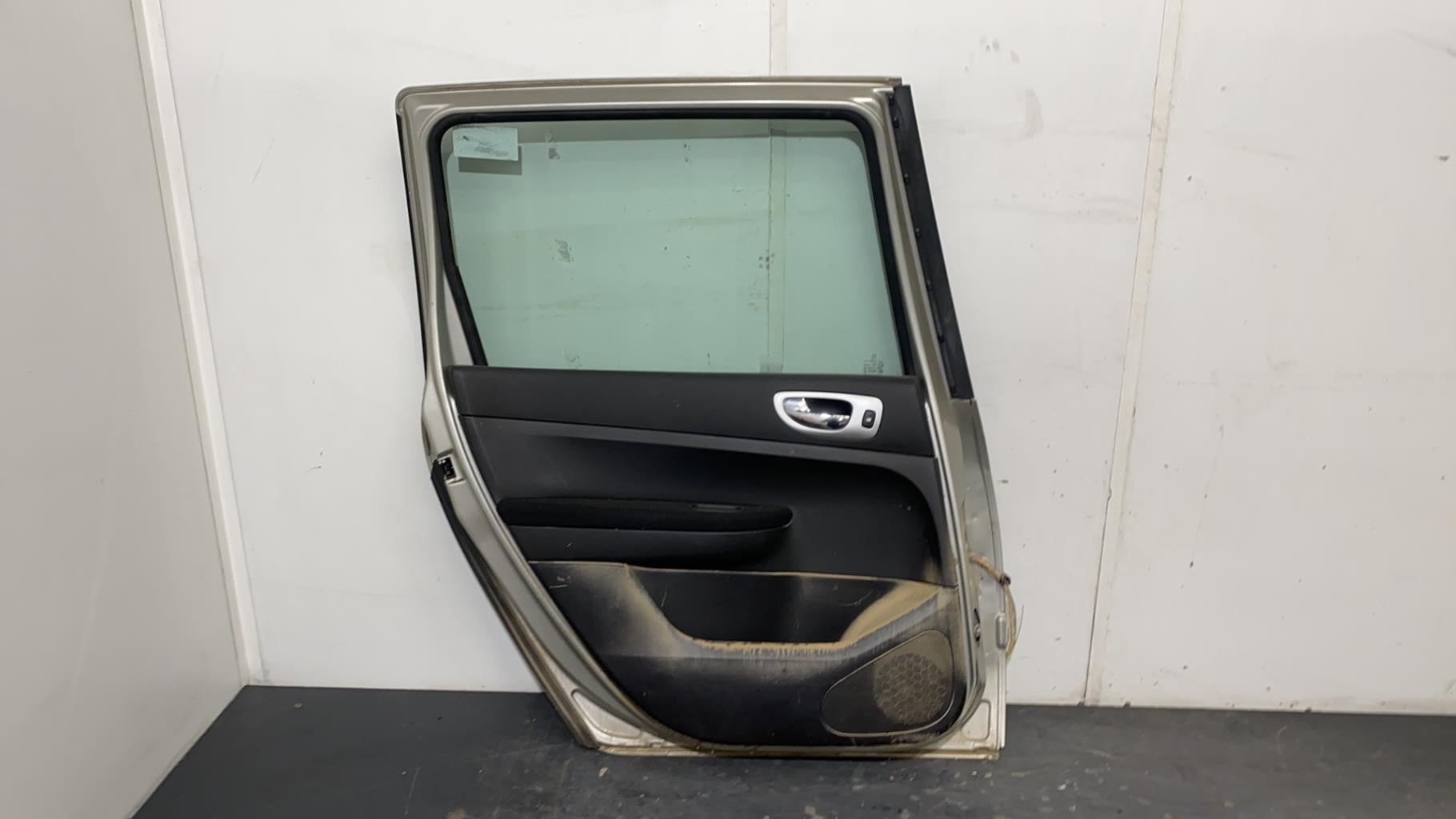 Portiera posteriore sinistra PEUGEOT 307 PHASE 2 BREAK Diésel - 1