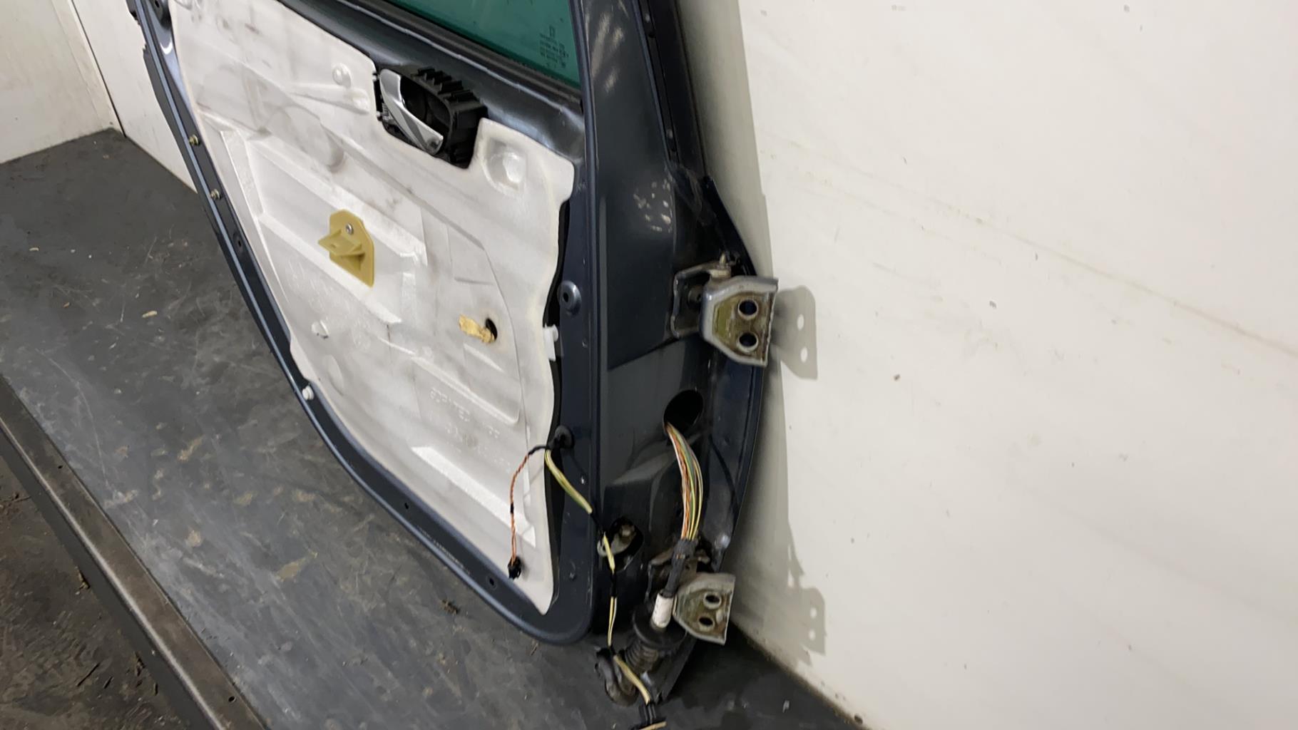 Portiera posteriore sinistra PEUGEOT 307 PHASE 2 BREAK Diésel - 1
