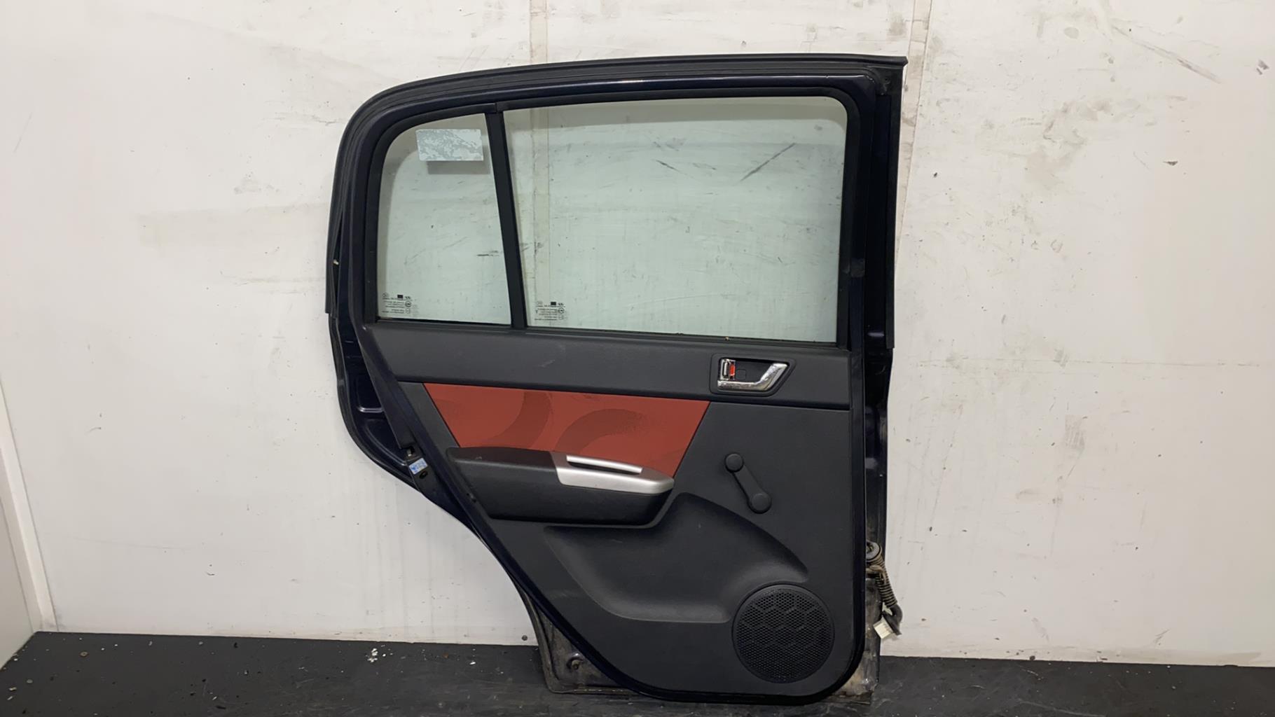 Portiera posteriore sinistra HYUNDAI GETZ PHASE 2 Diésel - 1