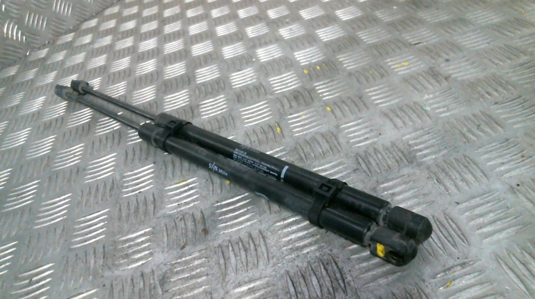 Verin de coffre OPEL AGILA B Essence - 1