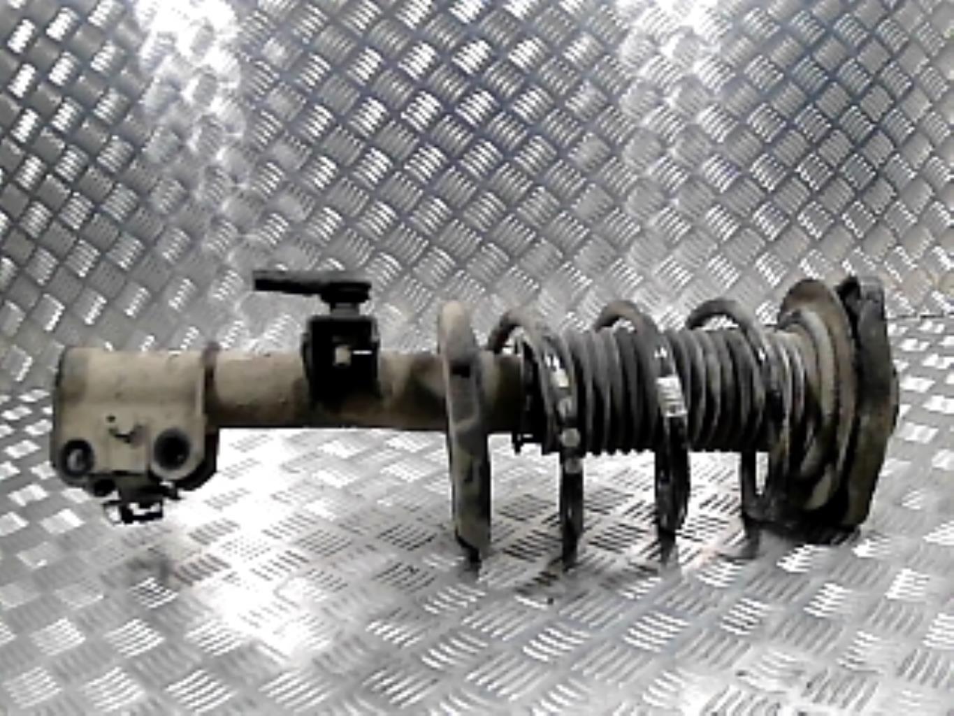 Ammortizzatore anteriore sinistro MERCEDES CLASSE B 246 PHASE 1 Diésel - 1
