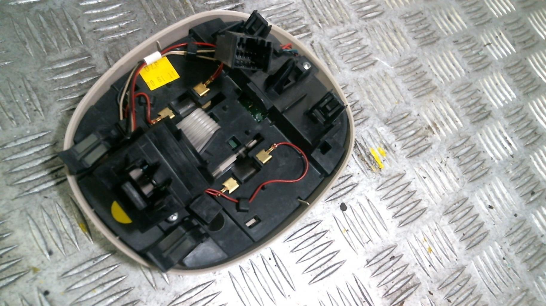 Eclairage de plafonnier CHRYSLER PT CRUISER PHASE 1 BREAK Diesel - 1