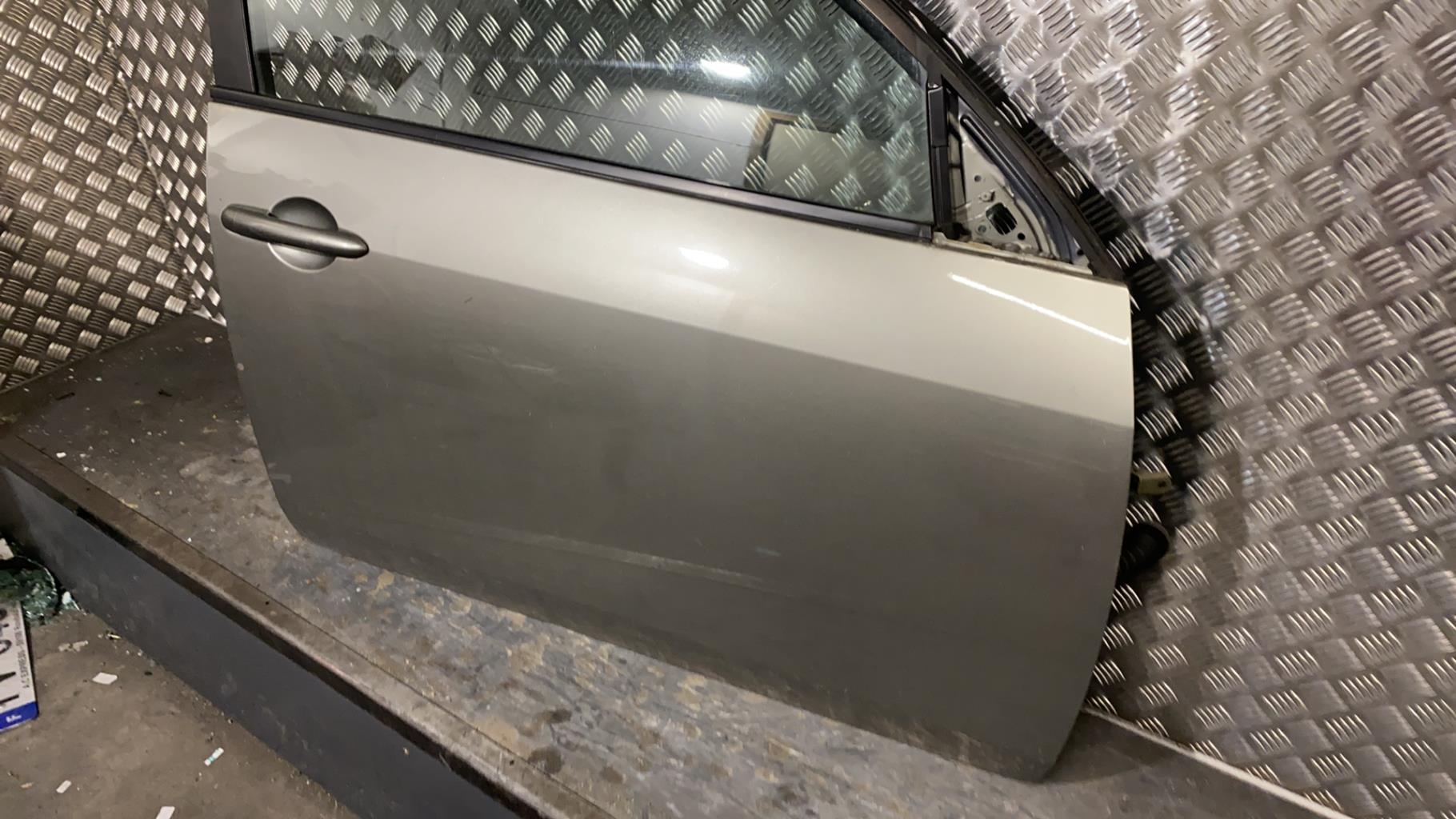 Portiera anteriore destra NISSAN PRIMERA 4 Gasolina - 1