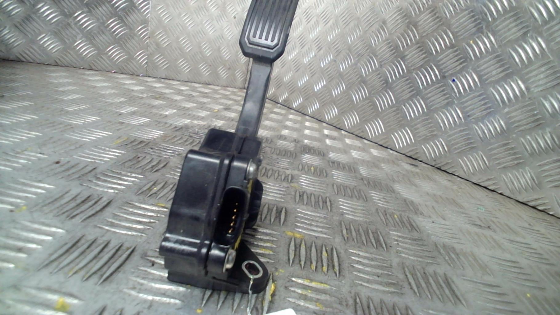 Pedale acceleratore TOYOTA PRIUS 3 PHASE 2 Gasolina/Híbrido - 1