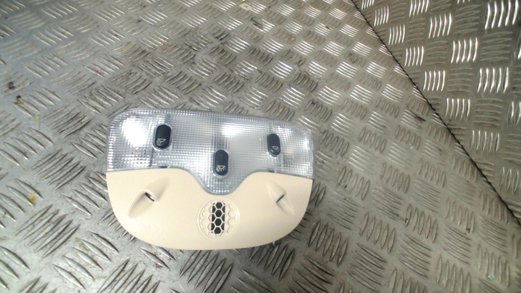 Eclairage de plafonnier CITROEN C6 Diesel - 1