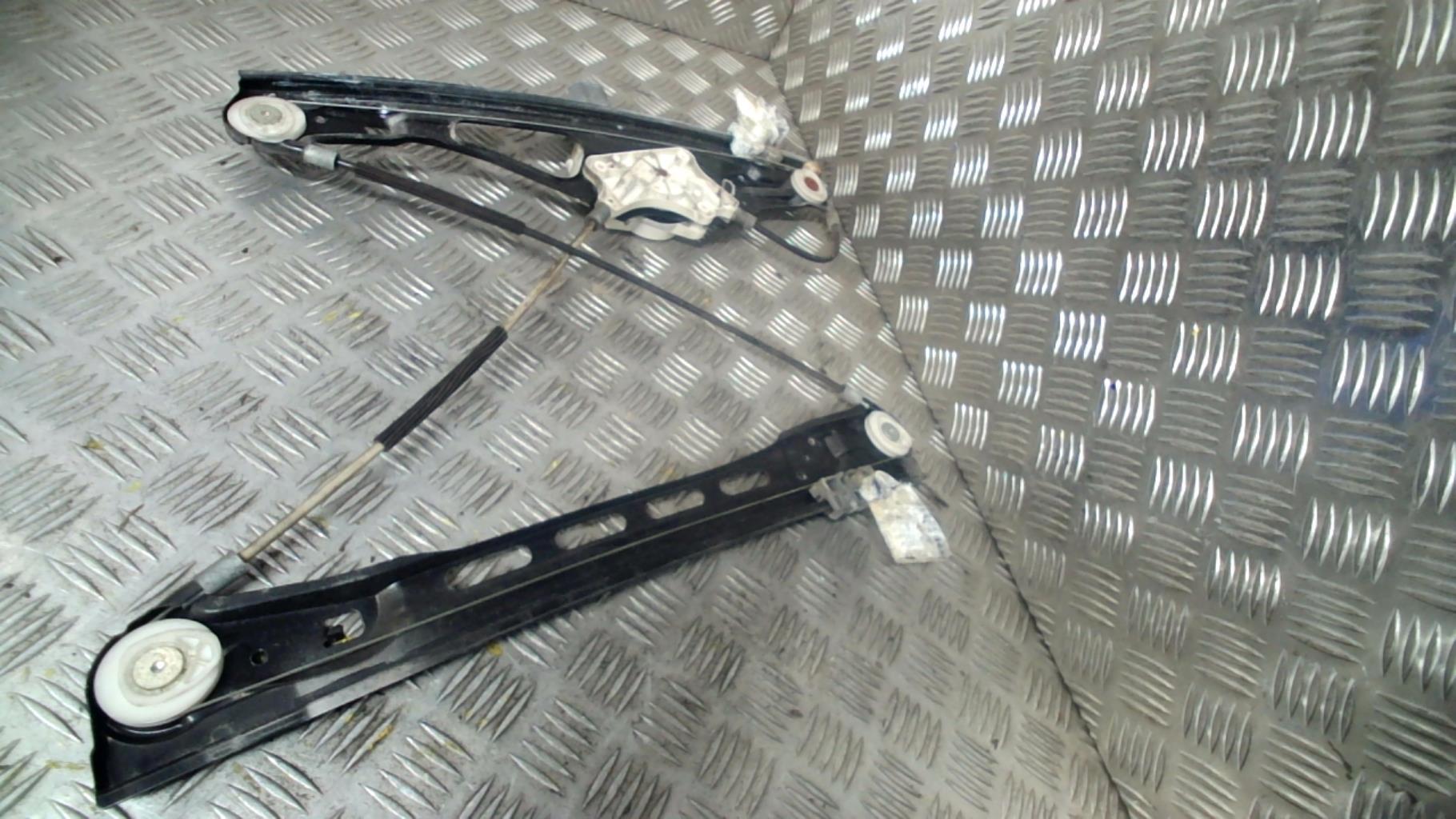 Alzacristalli elettrico anteriore destro MERCEDES CLASSE E 211 PHASE 1 Diésel - 1