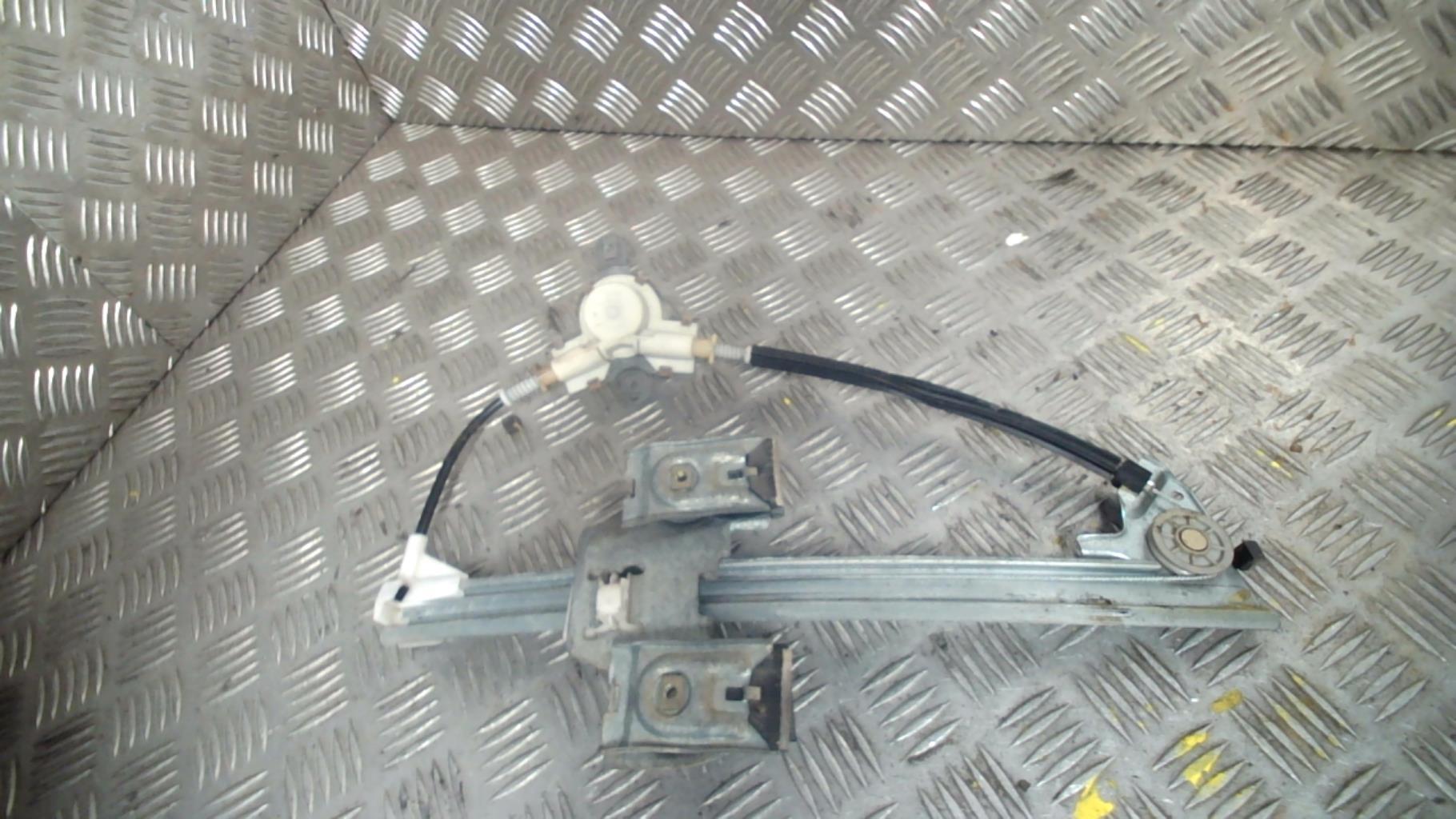 Alzacristalli manuale posteriore sinistro SEAT IBIZA 2 PHASE 2 Diésel - 1