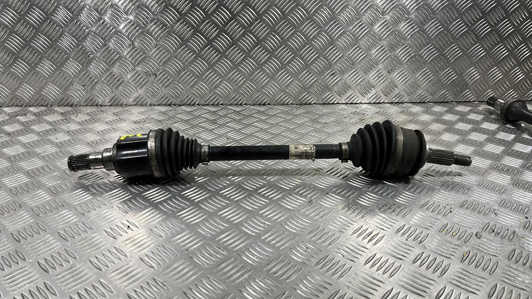 Giunto cardanico albero di trasmissione sinistro SUZUKI SWIFT 4 Diésel - 1