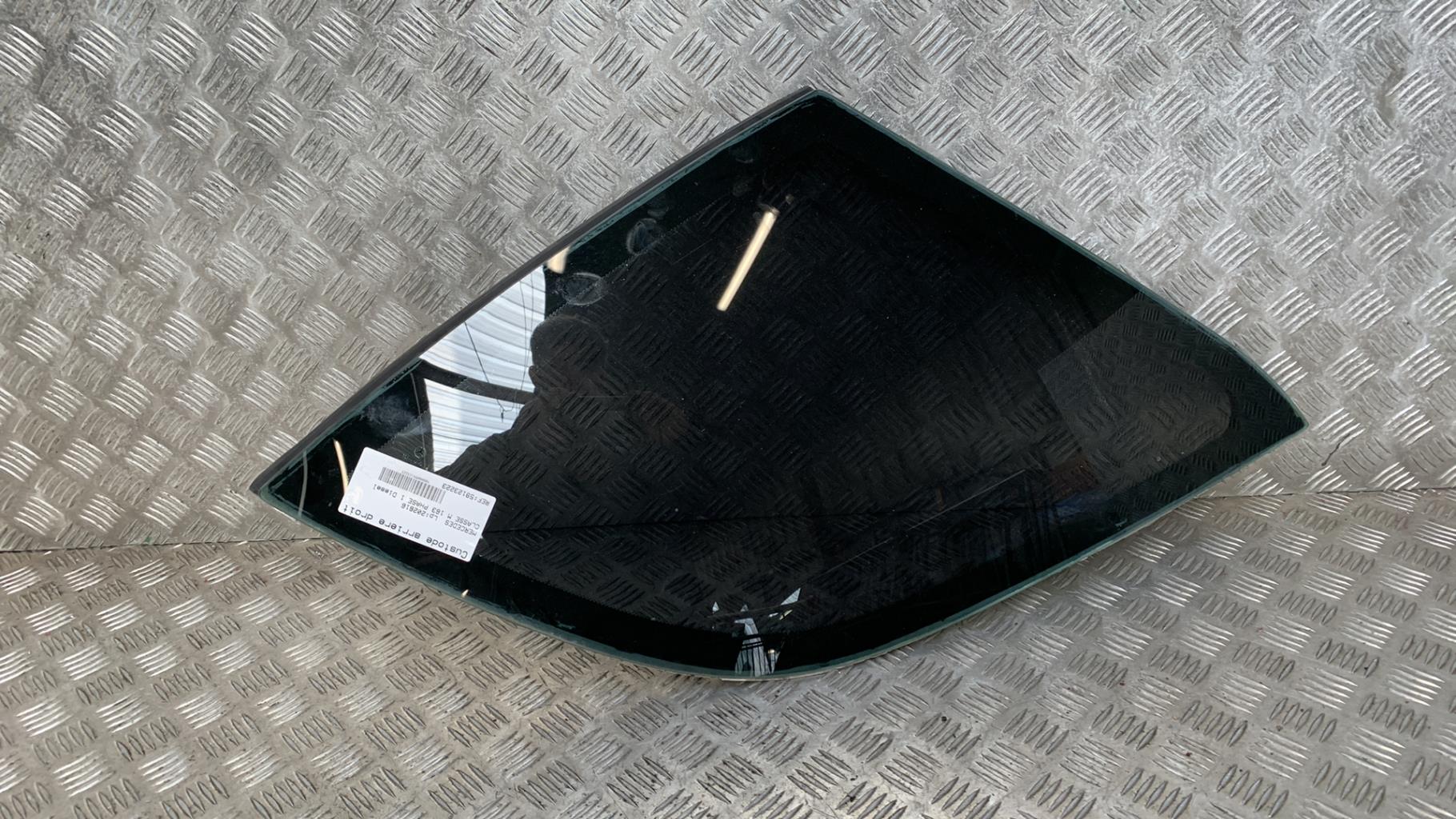 Vetro laterale fisso posteriore destro MERCEDES CLASSE M 163 PHASE 1 Diésel - 1