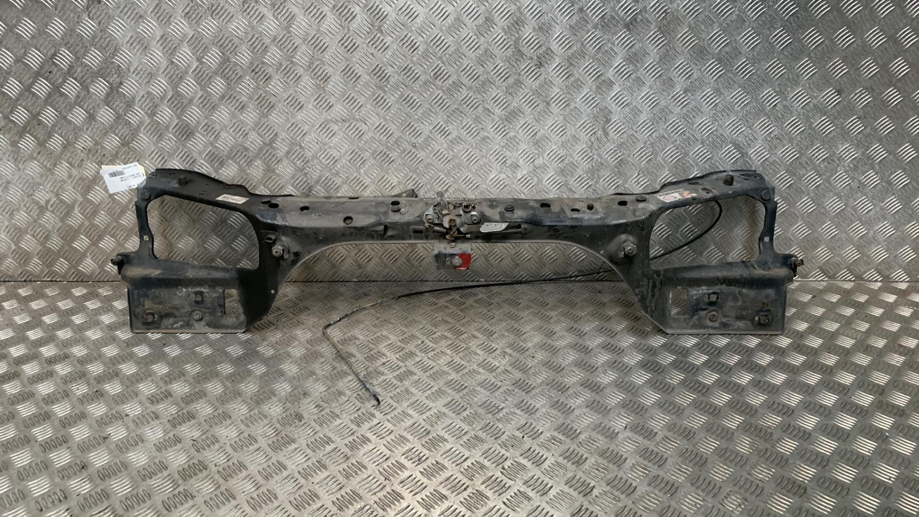 Face avant PEUGEOT 306 BREAK Diesel - 1