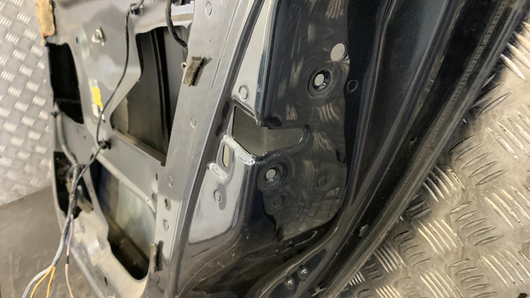 Puerta trasera derecha RENAULT VEL SATIS PHASE 1 Gasolina - 1