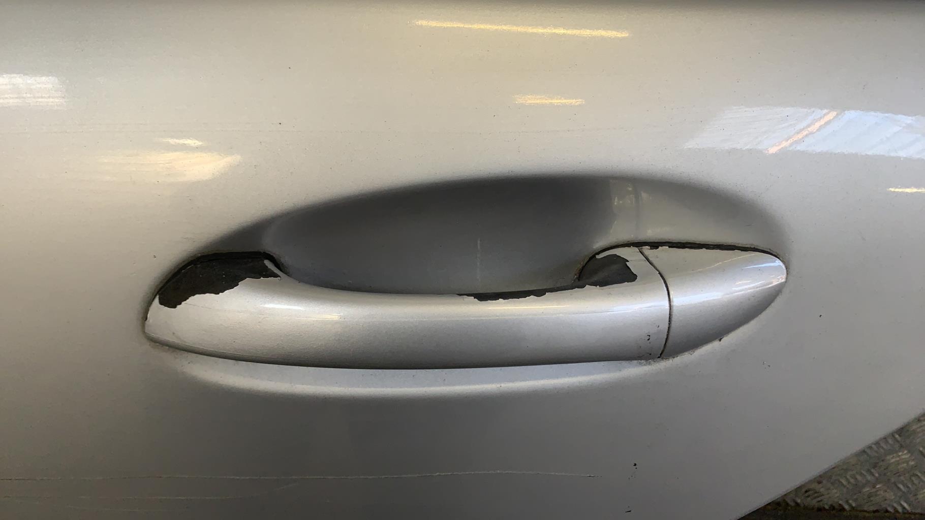 Portiera posteriore sinistra MERCEDES CLASSE C 203 PHASE 1 Diésel - 1