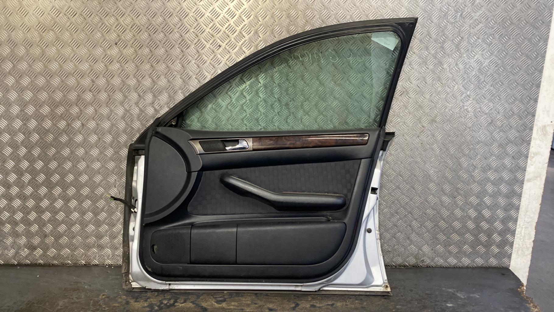 Portiera anteriore destra AUDI A6 2 PHASE 1 Diésel - 1
