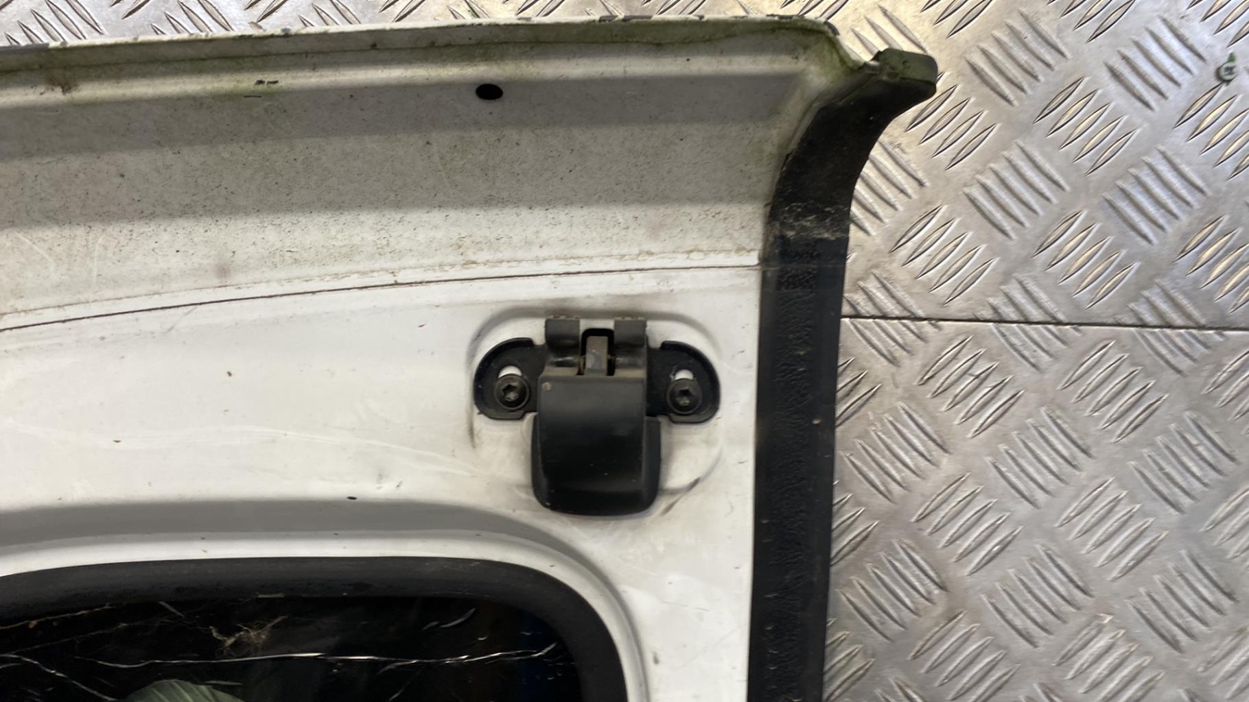 Portellone bagagliaio destro RENAULT KANGOO 1 PHASE 2 Diésel - 1
