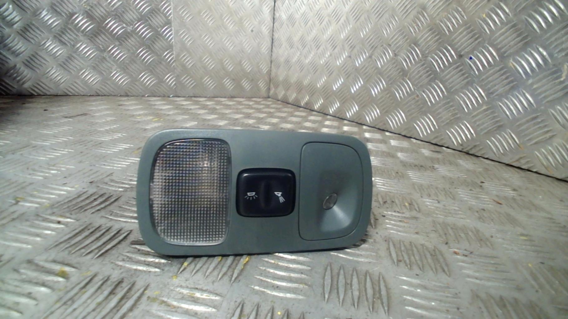 Eclairage de plafonnier RENAULT SCENIC 1 PHASE 1 Essence - 1