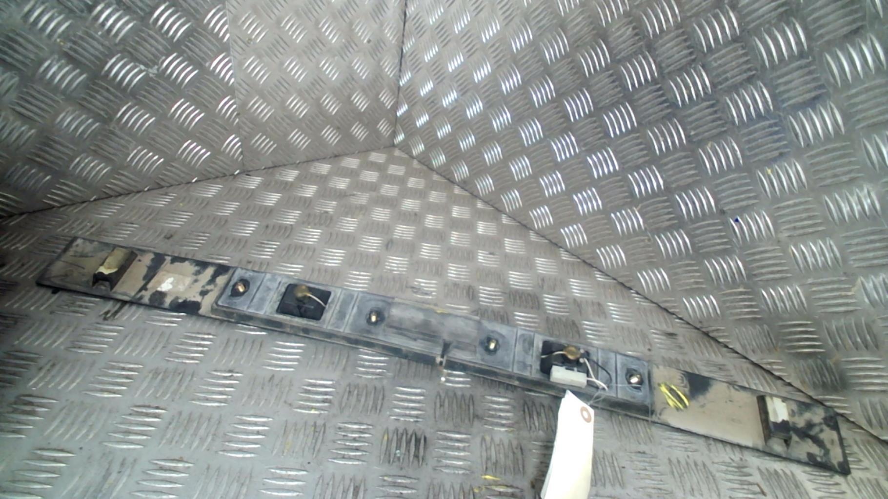 Bouton de coffre VOLVO 850 PHASE 2 Diesel - 1