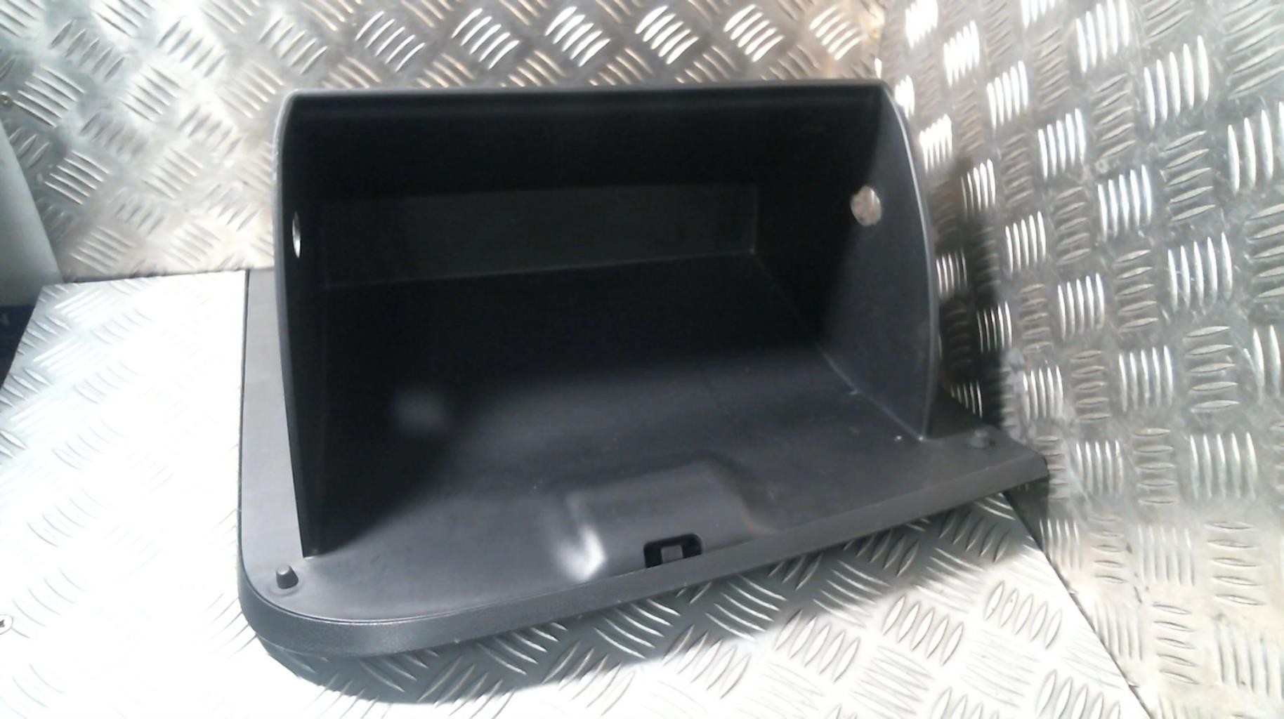 Guantera KIA PICANTO 2 PHASE 1 Gasolina - 1