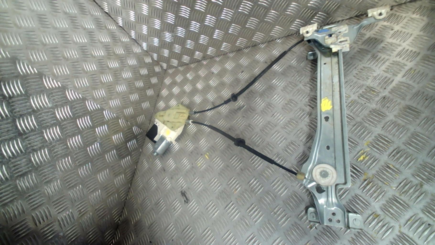 Alzacristalli elettrico posteriore destro RENAULT MEGANE 3 PHASE 1 Diésel - 1