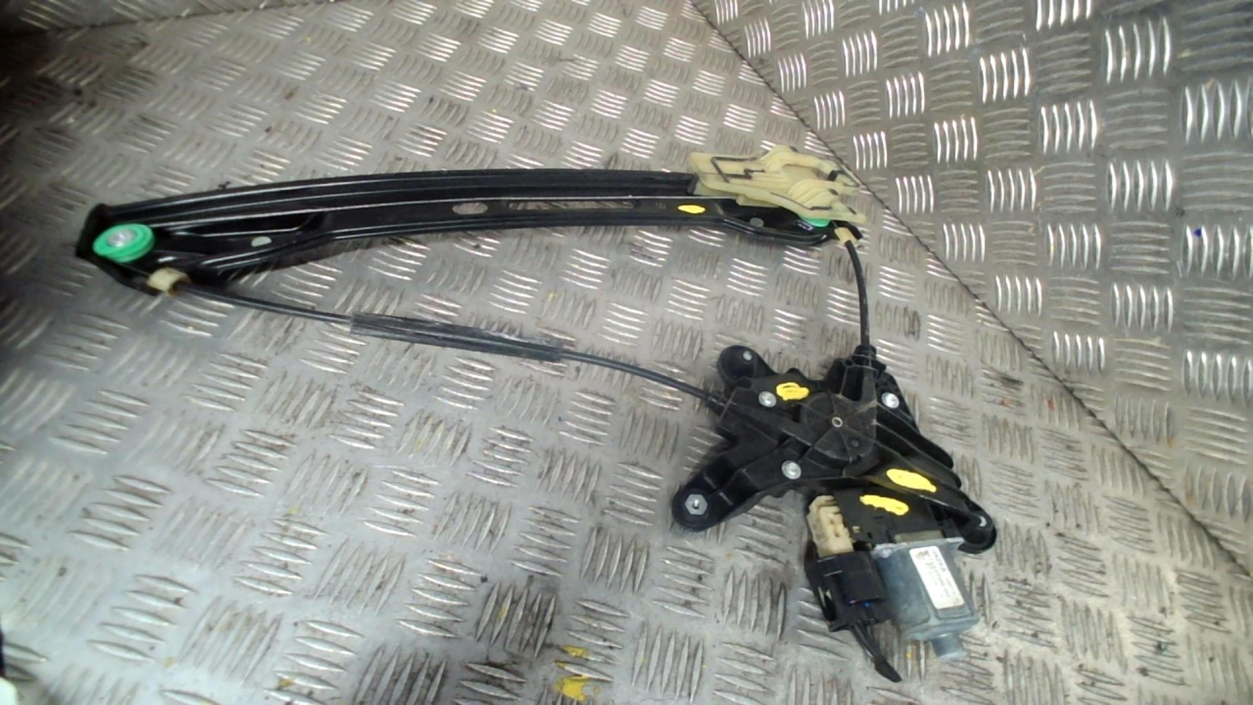 Alzacristalli elettrico posteriore destro FORD MONDEO 4 PHASE 1 BREAK Gasolina - 1