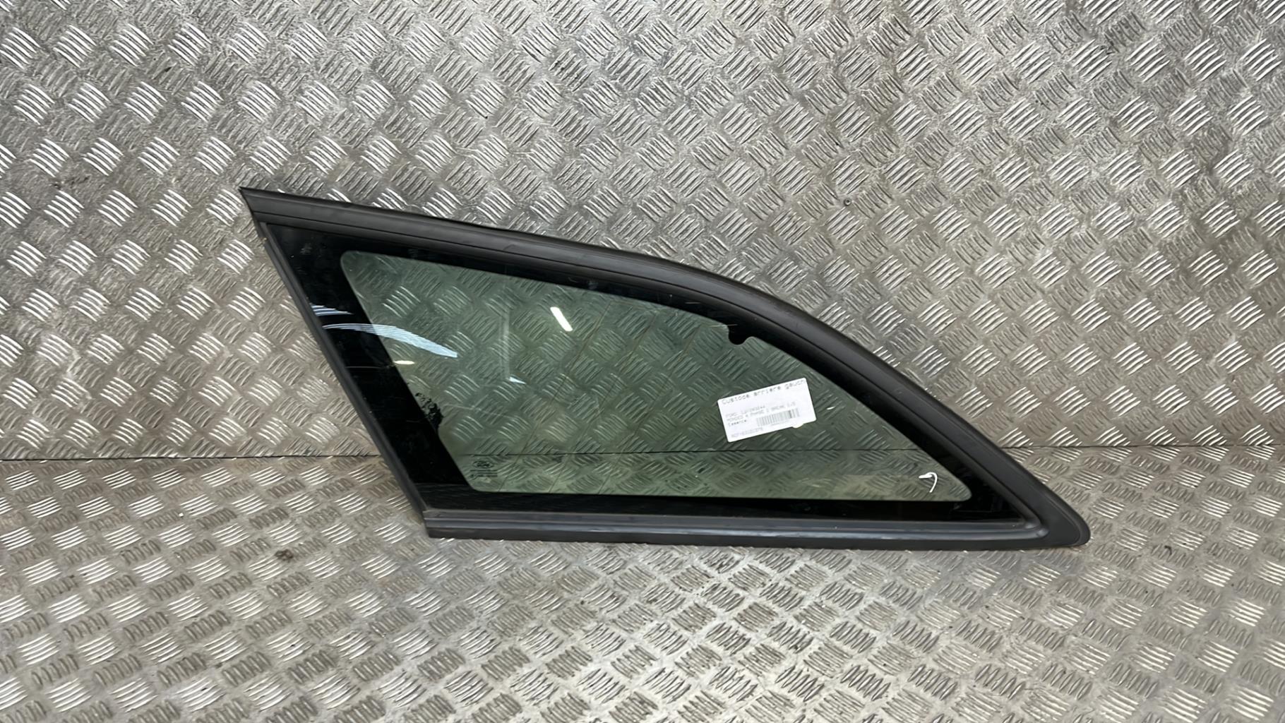 Custode arriere gauche FORD MONDEO 4 PHASE 1 BREAK Essence - 1