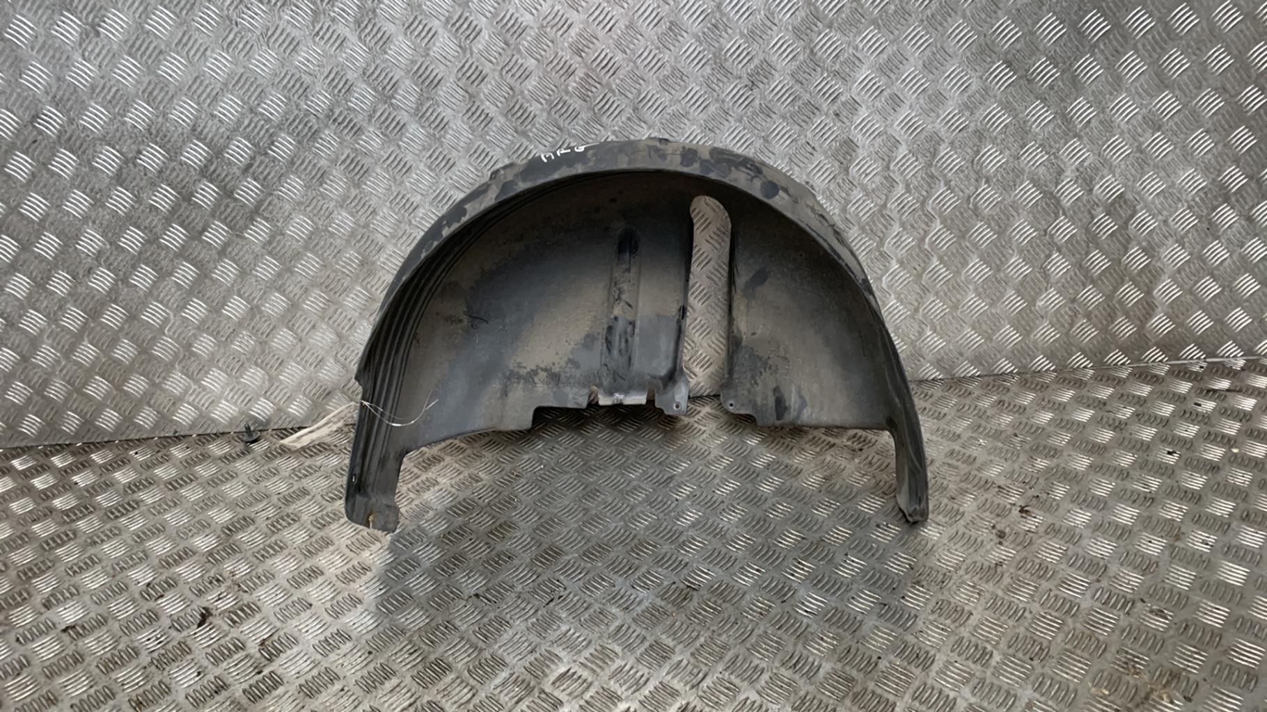 Pare boue arriere gauche AUDI A2 Diesel - 1