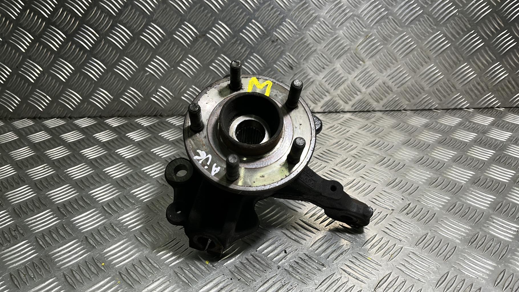 Pivot de moyeu avant gauche FORD FOCUS 3 PHASE 1 Essence - 1
