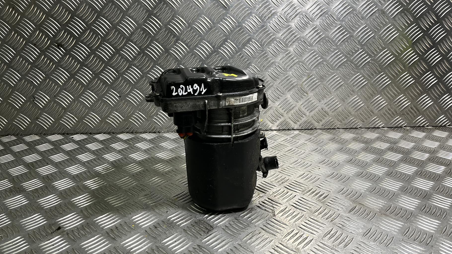Pompe de direction CITROEN C5 2 Diesel - 1