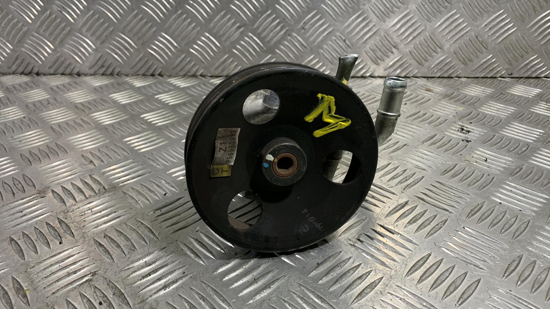 Pompe de direction CHEVROLET CAPTIVA PHASE 1 Diesel - 1