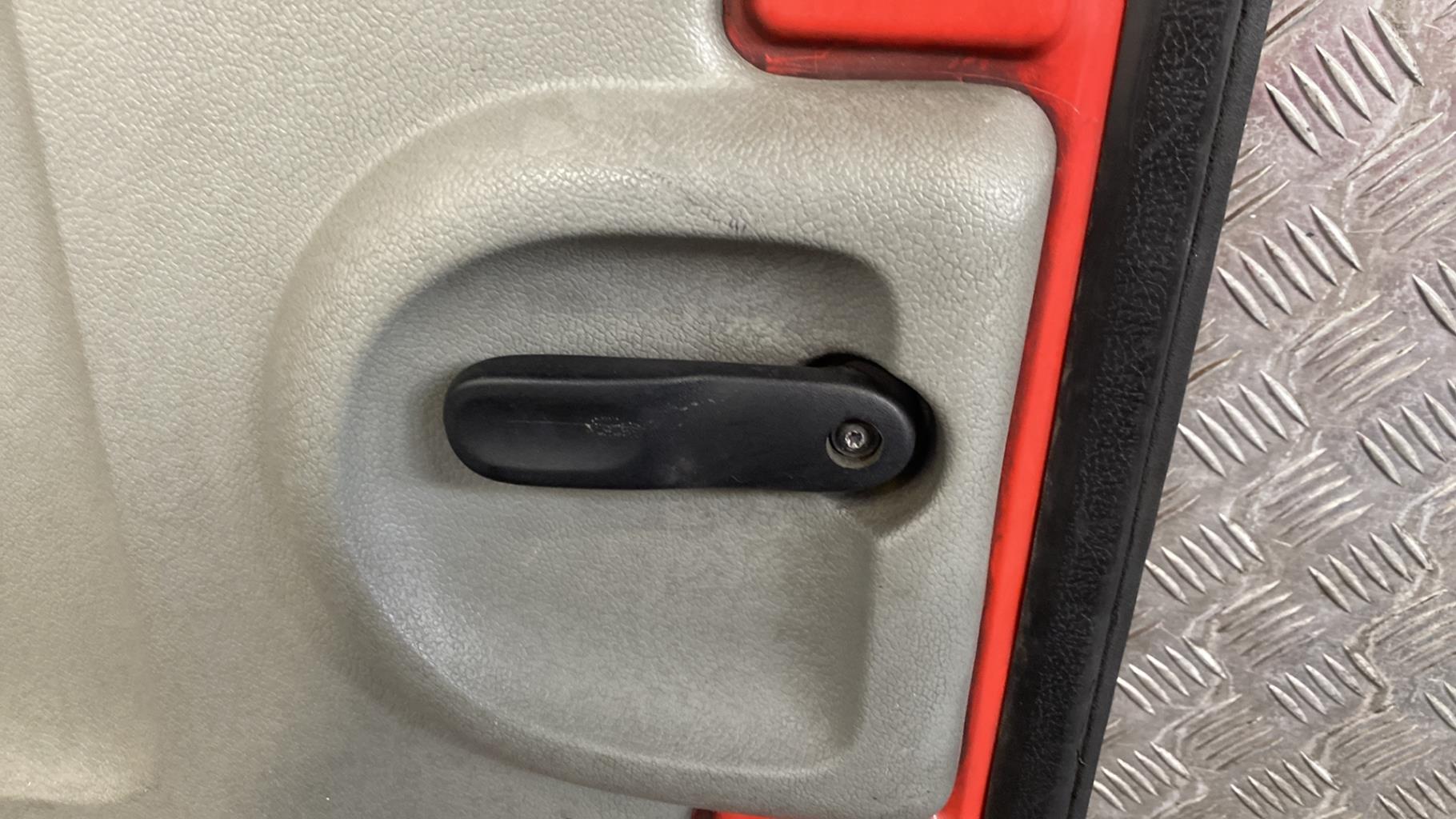 Porte de coffre droit RENAULT KANGOO 1 PHASE 2 Diesel - 1