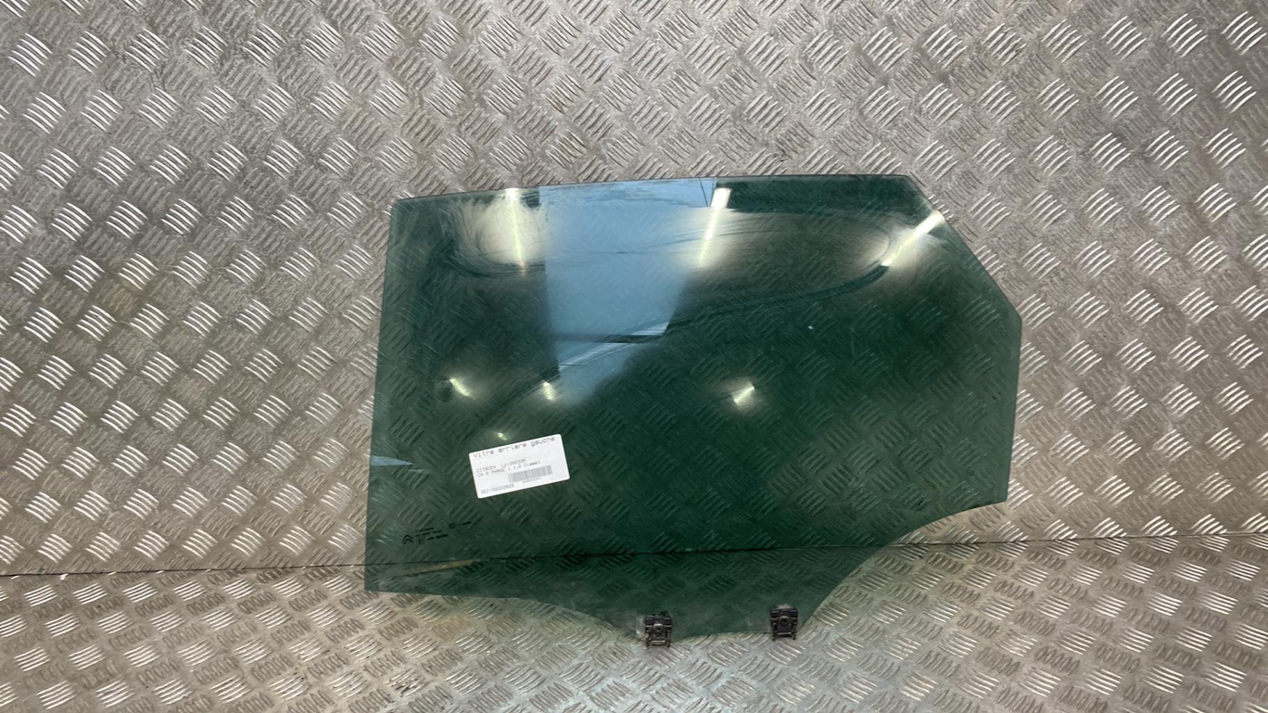 Vitre arriere gauche CITROEN C4 2 PHASE 1 Diesel - 1