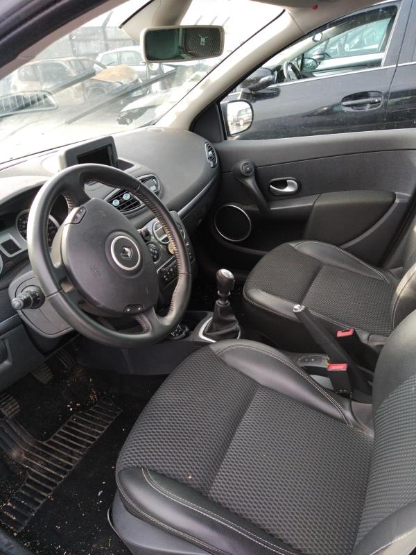 Boite de vitesses RENAULT CLIO 3 PHASE 2 BREAK Diesel - 1