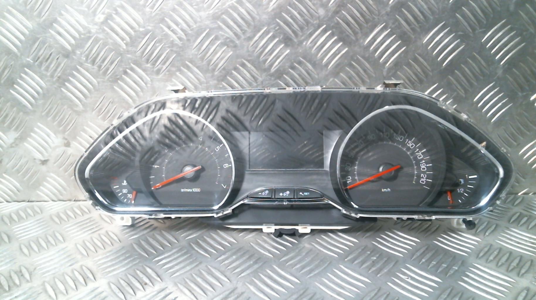 Compteur PEUGEOT 208 1 PHASE 1 Essence - 1