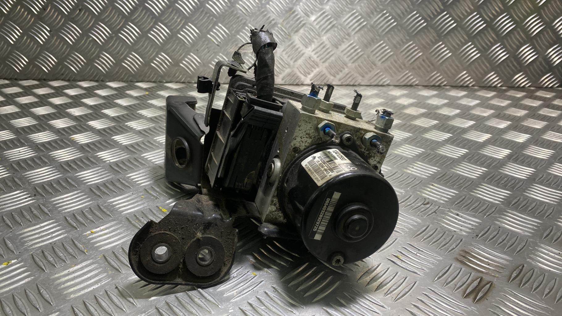Blocco ABS (antibloccaggio freni) CHEVROLET CRUZE BREAK Diésel - 1
