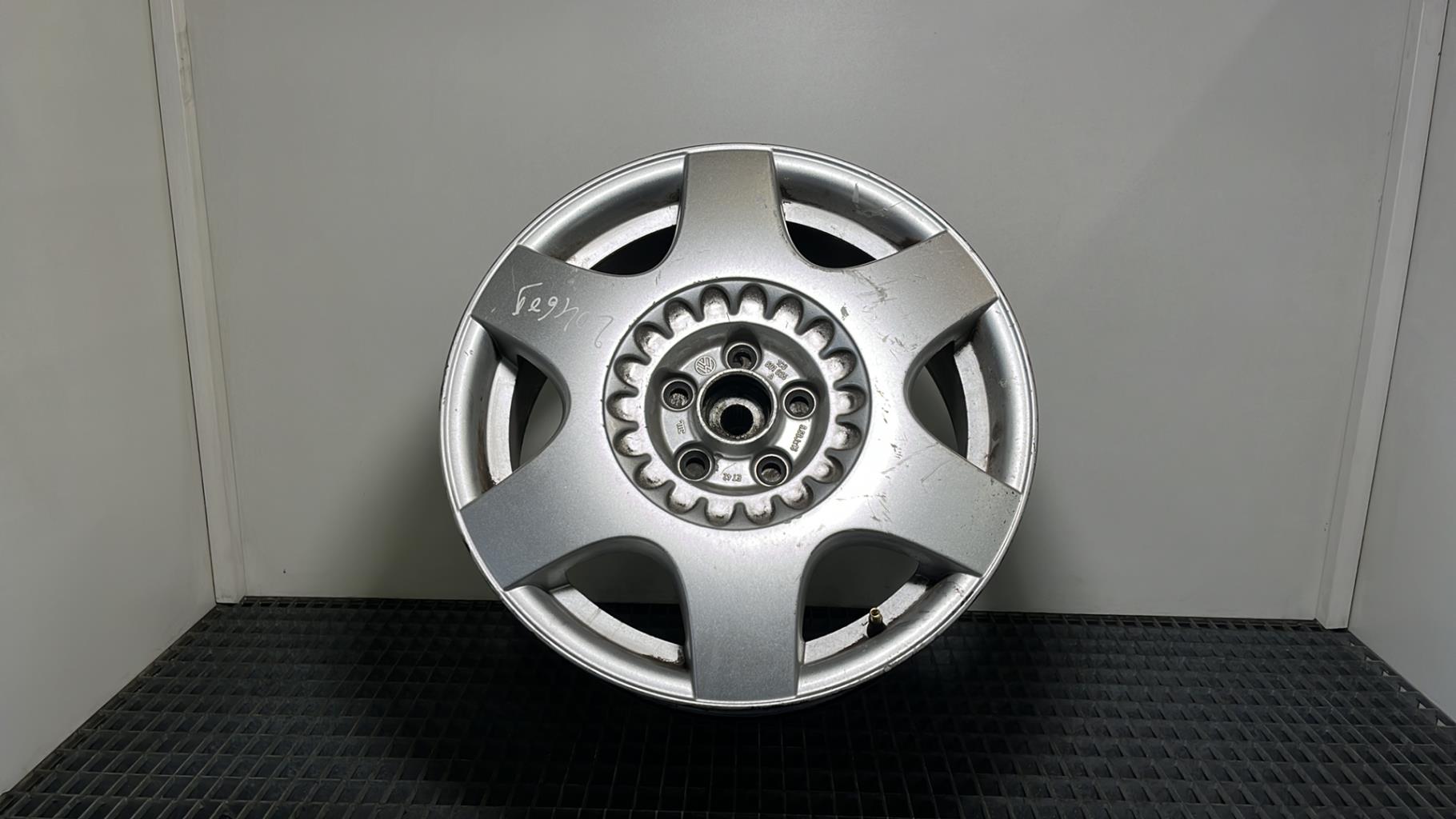 Cerchione VOLKSWAGEN GOLF 4 Diésel - 1
