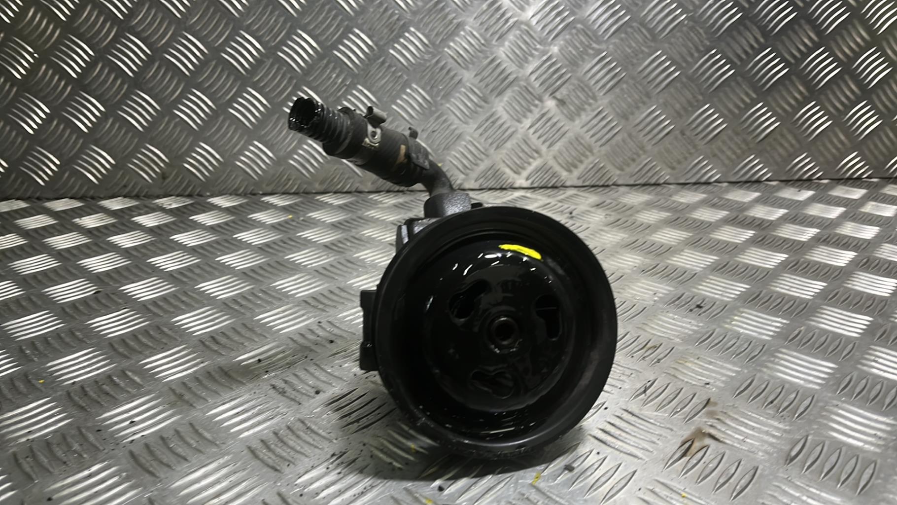 Pompa sterzo FORD FIESTA 5 PHASE 2  - 1